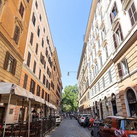 Rome As You Feel - Charming Abode In Trastevere Екстер'єр фото