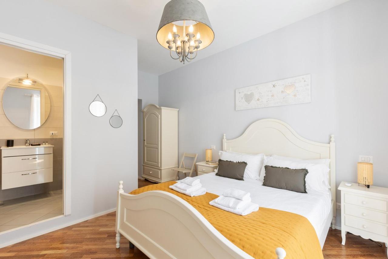Rome As You Feel - Charming Abode In Trastevere Екстер'єр фото