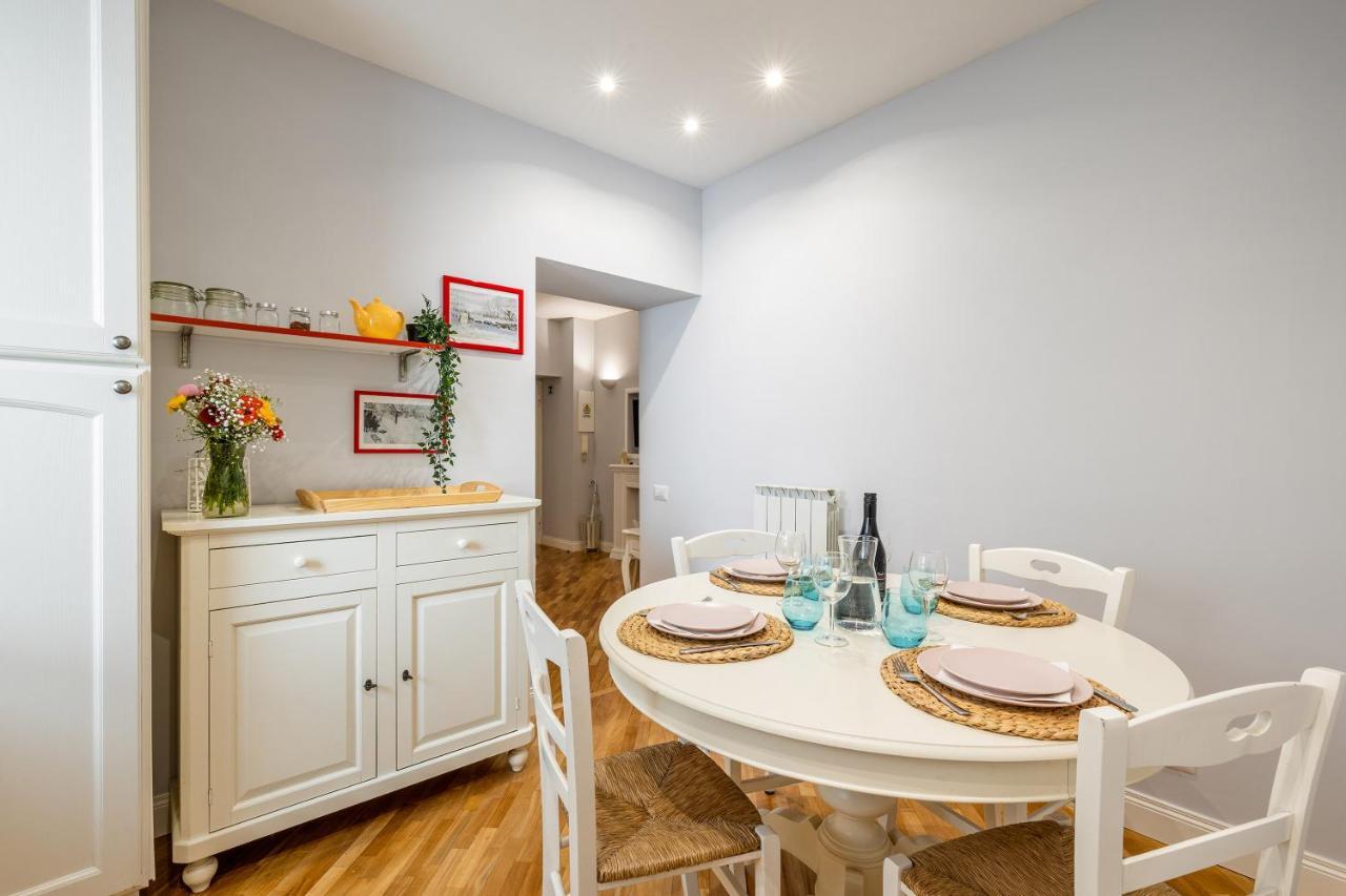 Rome As You Feel - Charming Abode In Trastevere Екстер'єр фото